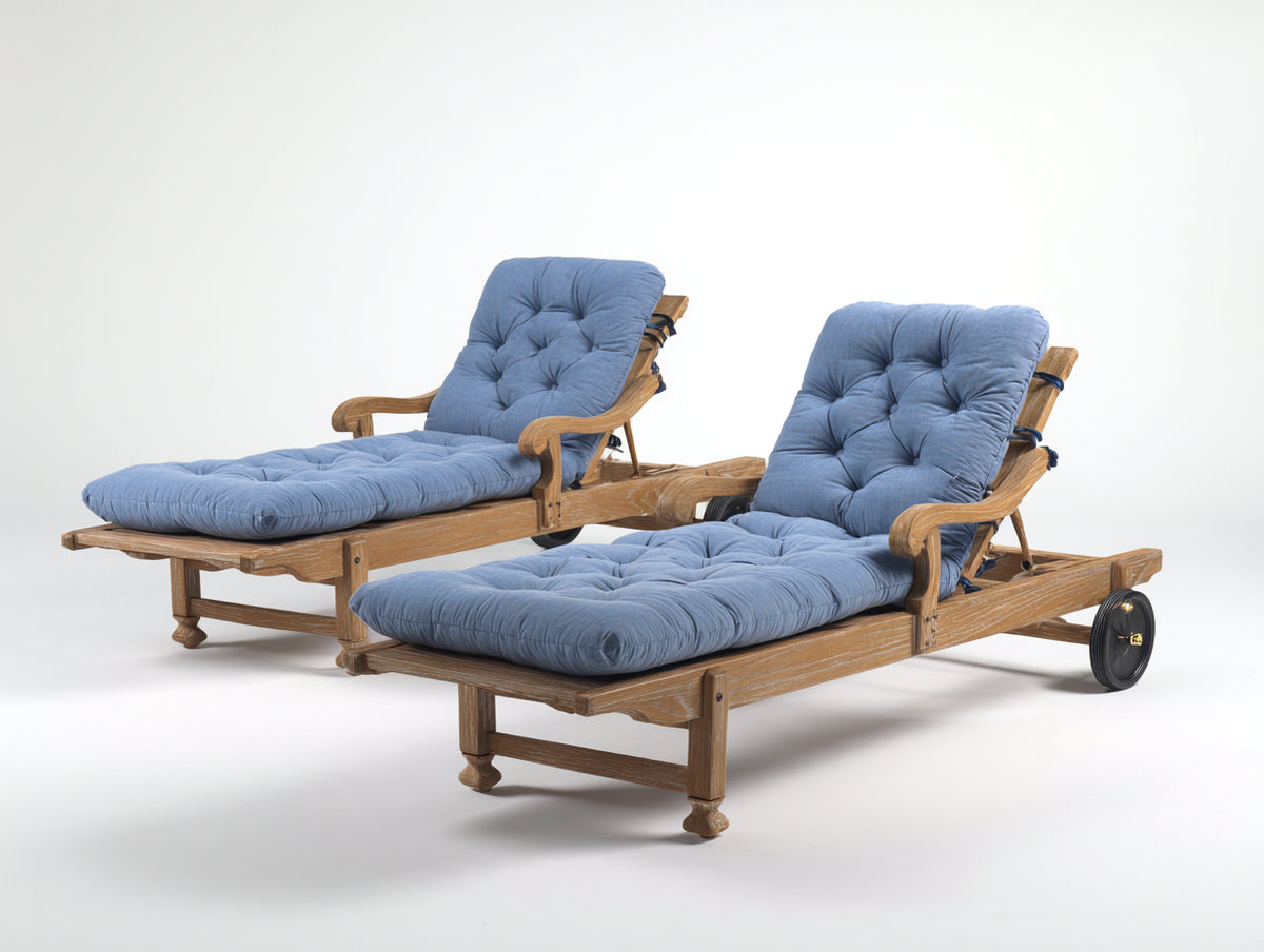 Tumbonas de madera con cojines acolchados 195 x 70 x 90 cm - azul claro y marrón natural - respaldo reclinable y ruedas